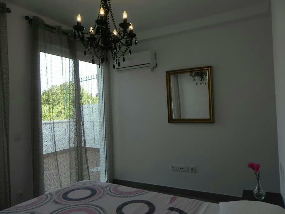 Atico Con Terraza En Alameda De Hercules Sevilla Buitenkant foto